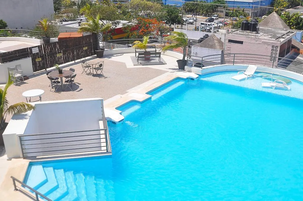 Phenomenal Location Near Beach & 5Th With Stunning Roof Pool Playa del Carmen Lägenhet